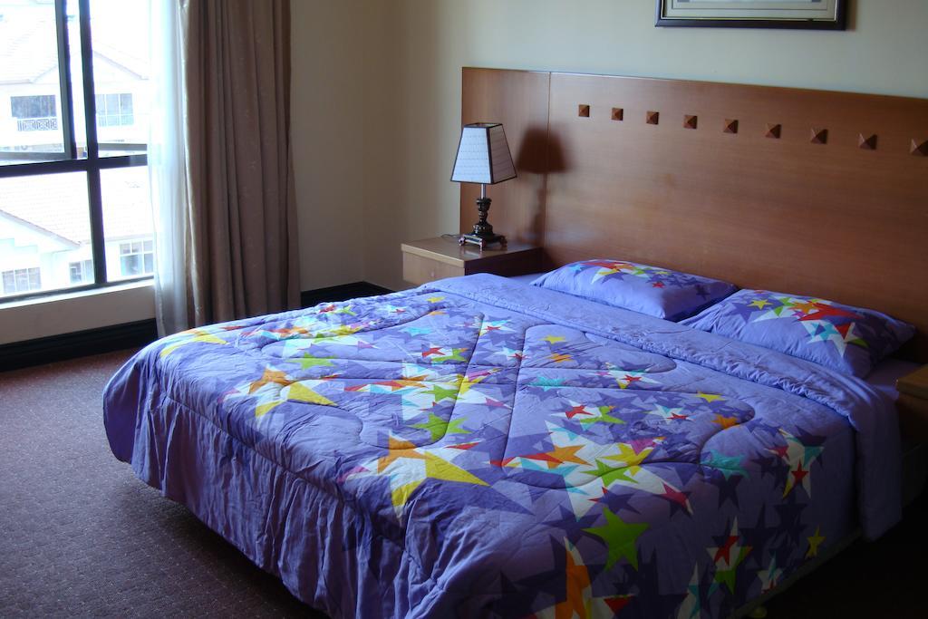 Dorcas Service Apartment - Marina Court Kota Kinabalu Pokoj fotografie