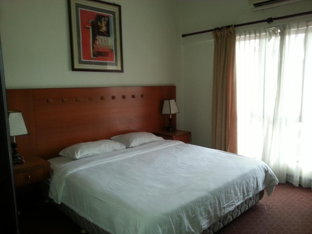 Dorcas Service Apartment - Marina Court Kota Kinabalu Pokoj fotografie