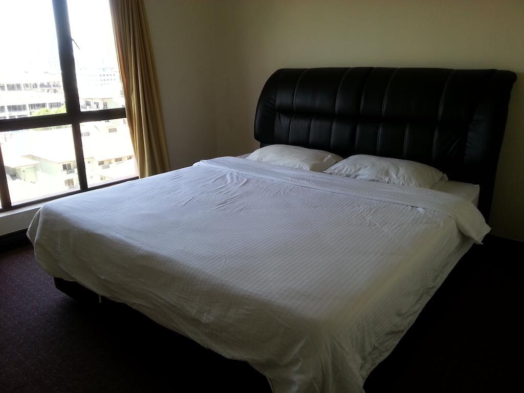 Dorcas Service Apartment - Marina Court Kota Kinabalu Pokoj fotografie